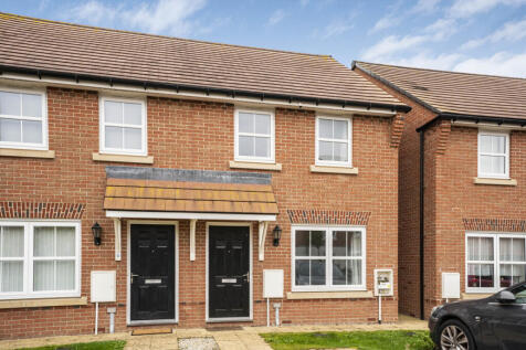 2 bedroom semi-detached house for sale