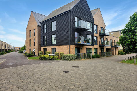 Trumpington, Cambridge CB2 2 bed flat for sale