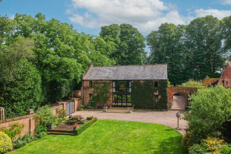 6 bedroom barn conversion for sale