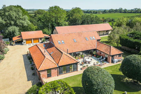 5 bedroom barn conversion for sale