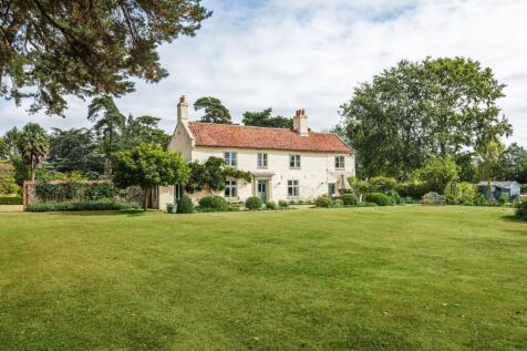 Framlingham Earl 4 bed detached house for sale
