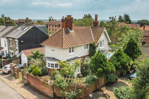 Norwich 4 bed detached house for sale