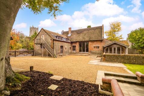 Ridlington 5 bed detached house for sale