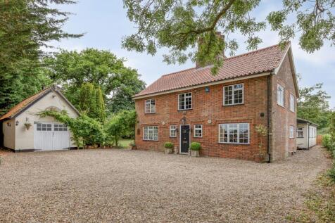 Howe 5 bed detached house for sale