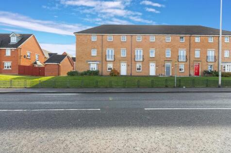 Dalziel Place, Airdrie, North... 3 bed townhouse for sale