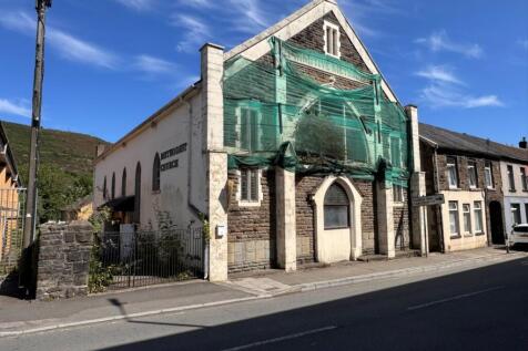 Llwynypia Road, Tonypandy CF40 Detached house for sale