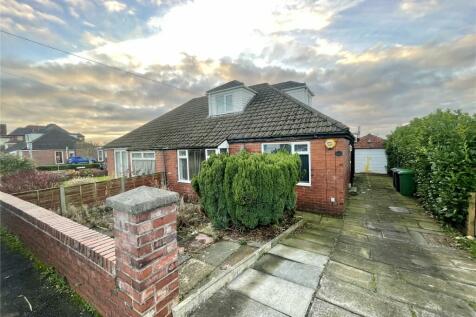 4 bedroom semi-detached bungalow for sale