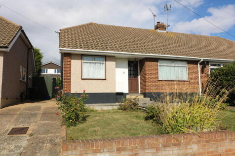 2 bedroom semi-detached bungalow for sale