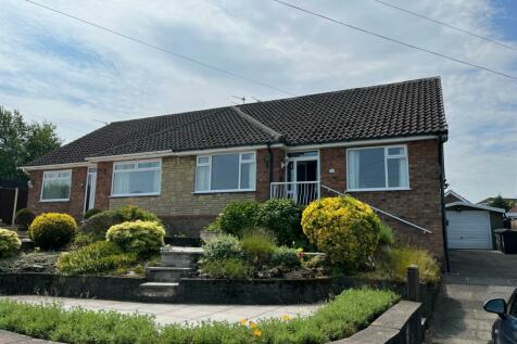 3 bedroom semi-detached bungalow for sale