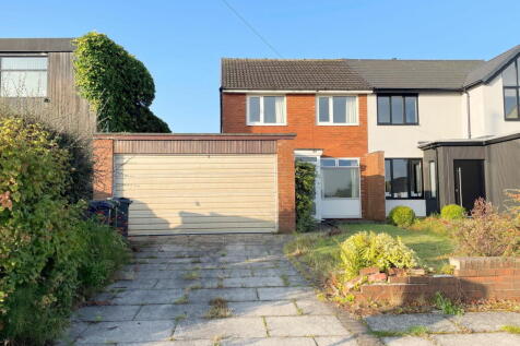 3 bedroom semi-detached house for sale