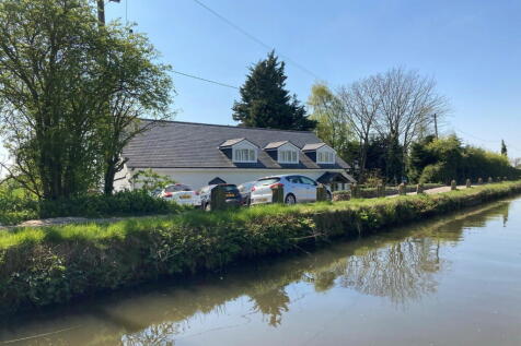 The Cottage, Canal Bank, Mairscough... 4 bed detached house for sale
