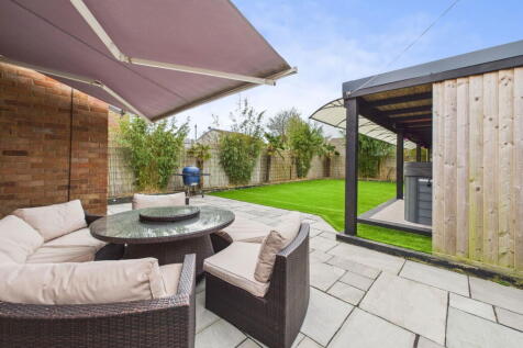 Fernhurst Gate, Aughton, L39 5ED 3 bed detached house for sale