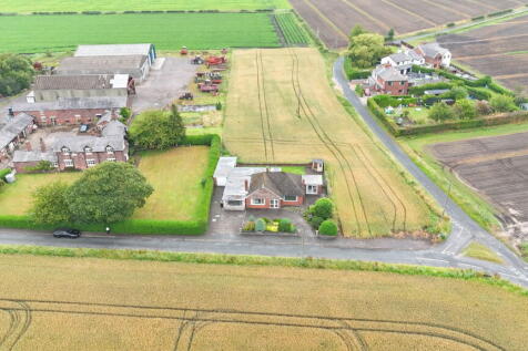 The Bungalow, Catharines Lane... 4 bed detached house for sale