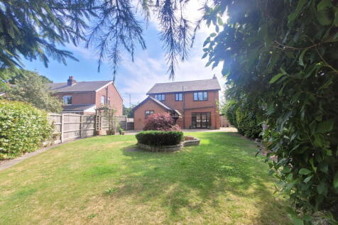 Lowry Hill Lane, Lathom, Ormskirk... 4 bed detached house for sale
