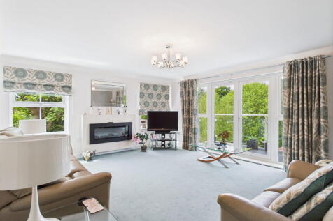 Sandringham House, Aughton Park... 2 bed flat for sale