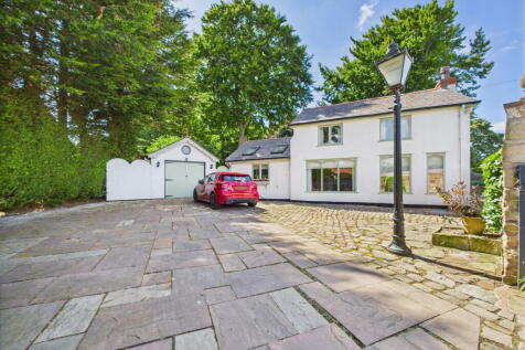 Mill Lane, Aughton, Ormskirk, L39 7HJ 4 bed cottage for sale