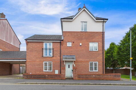 Merchant Road, Ormskirk, L39 4AD 4 bed detached house for sale