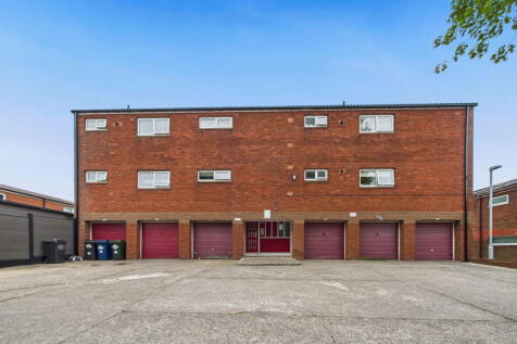 Cherrycroft, Skelmersdale, WN8 9EG 1 bed flat for sale