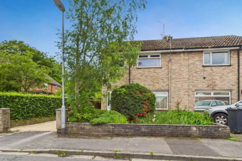Holly Close, Westhead, Ormskirk, L40 6HS 3 bed semi