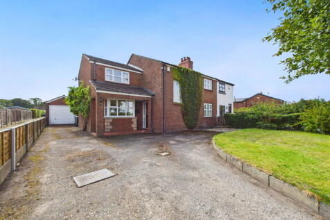 Coach Road, Bickerstaffe, Lancashire 3 bed semi