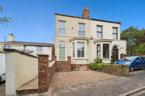 2 bedroom semi-detached house for sale