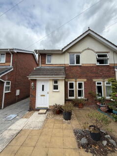 Chestnut Court, Ormskirk, Lancashire... 3 bed semi