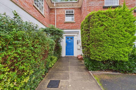 Abington Drive, Banks PR9 8GY 2 bed ground floor flat for sale