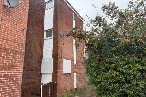 Acregate, Skelmersdale, WN8 9LU 4 bed terraced house for sale