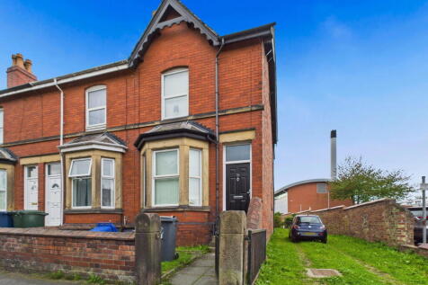 Wigan Road, Ormskirk, L39 2BA 5 bed end of terrace house for sale