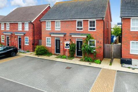 Argus Way, Brooklands, Milton Keynes 2 bed semi