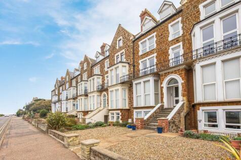 Elegant Apartment on Hunstanton Seafront 2 bed flat for sale