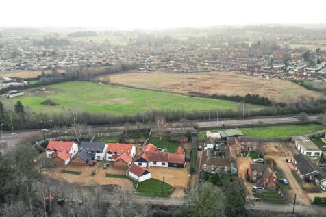5 bedroom detached bungalow for sale