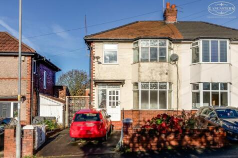 2 bedroom semi-detached house for sale