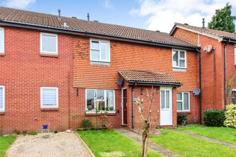 Fennel Gardens, Lymington, Hampshire... 3 bed terraced house for sale