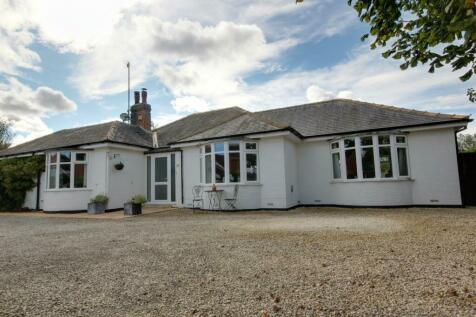 5 bedroom detached bungalow for sale