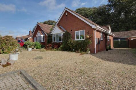Wood View, Swanland HU14 2 bed detached bungalow for sale