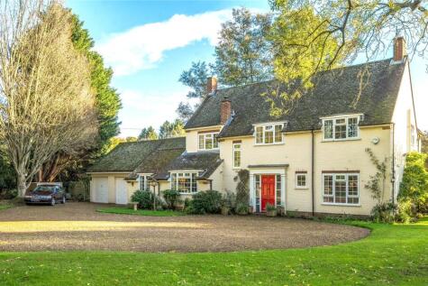 Fleet Hill, Finchampstead, Wokingham 5 bed detached house for sale