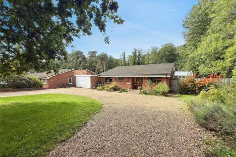 Soldiers Rise, Finchampstead, Wokingham 4 bed bungalow for sale