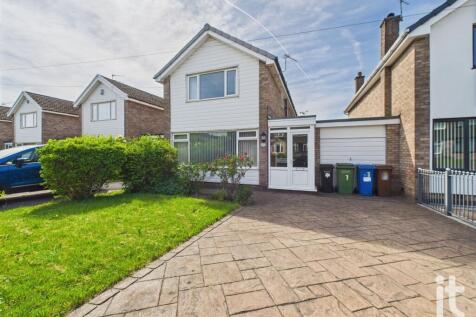 Rhos Drive, Hazel Grove, Stockport, SK7 3 bed link detached house for sale