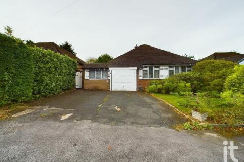 2 bedroom detached bungalow for sale