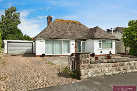 26 Bryn Llys, Rhyl, LL18 4EG 2 bed detached bungalow for sale
