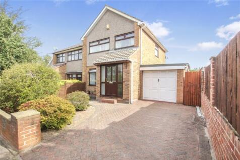3 bedroom semi-detached house for sale