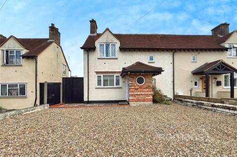 Sandhills Lane, Virginia Water, Surrey 3 bed end of terrace house for sale