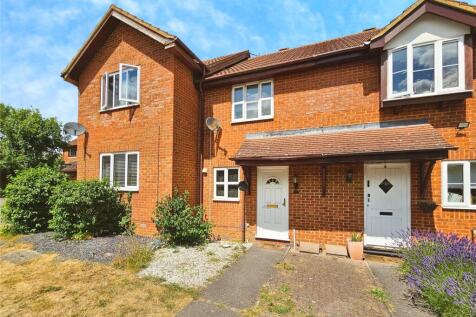 Sepen Meade, Church Crookham, Fleet 2 bed terraced house for sale
