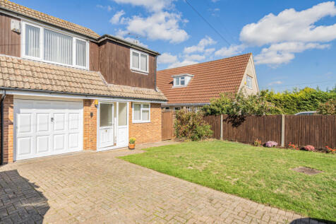 Keswick Close, Tilehurst, Reading 3 bed semi