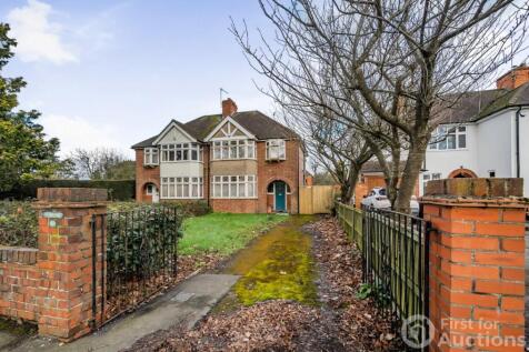 Liebenrood Road, Reading, Berkshire 3 bed semi