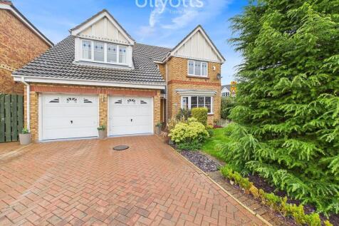 4 bedroom detached house for sale