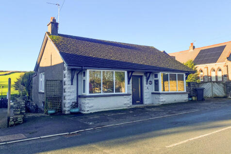 2 bedroom detached bungalow for sale