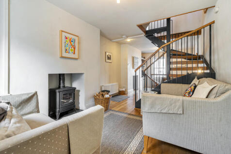 Carolines Cottage, 2 Brade Street... 2 bed terraced house for sale