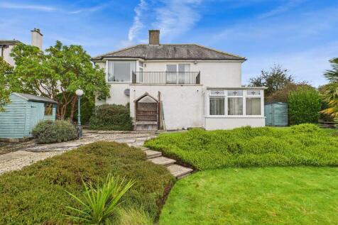 Seacroft, 1 Yew Tree Road... 2 bed detached house for sale